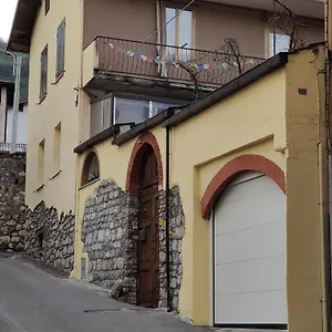 https://ca-del-tita.it-lombardy.com
